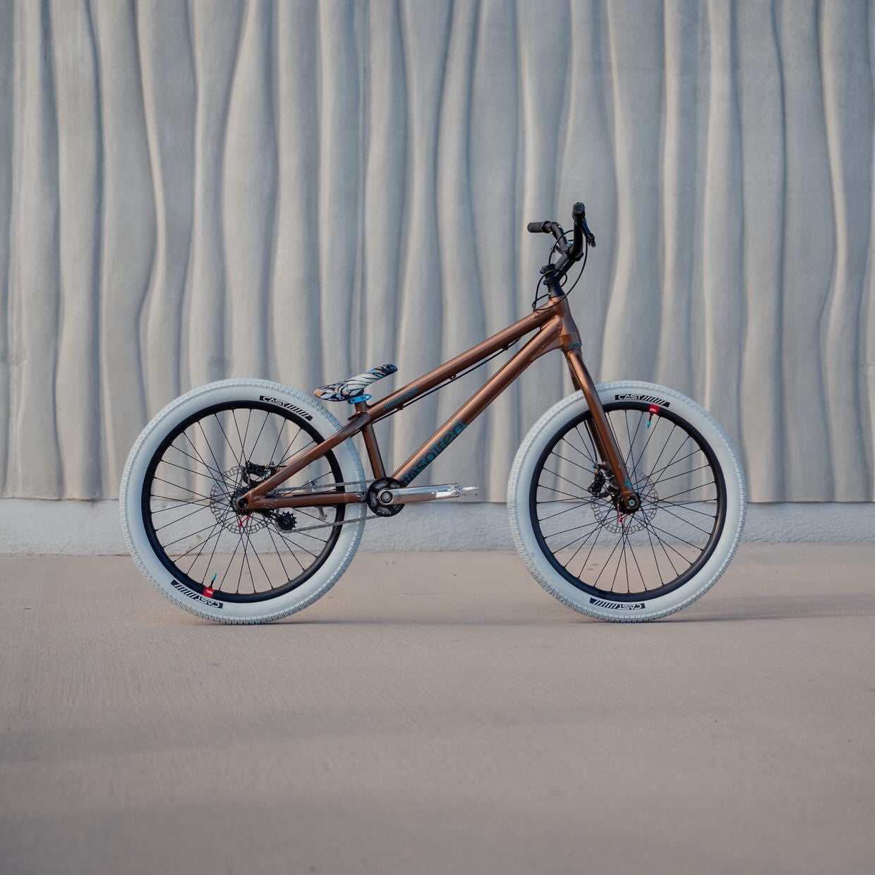 Stunt Double 24" - Street Trials Tire